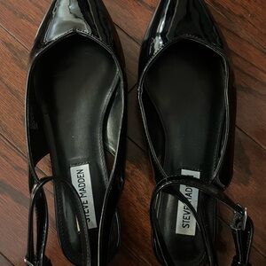 Steve Madden Black Patent Flats